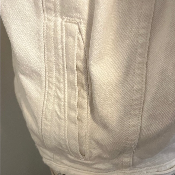 Favorite Daughter White Pockets Denim The Otto Jacket Boyfriend Distress Jacket - Picture 8 of 16